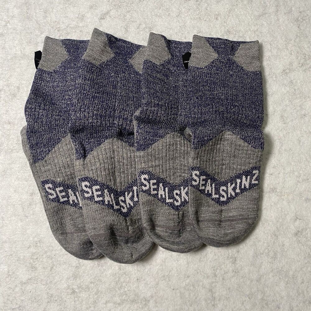 2  pairs Sealskinz Waterproof All Weather Mid Length Sock  navy Blue /Grey M